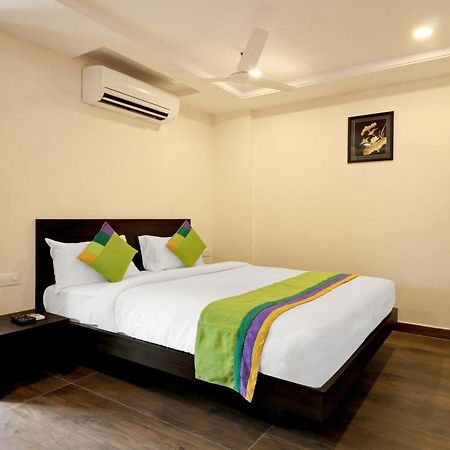 Treebo Trend Excella Hotel Визакхапатнам Екстериор снимка
